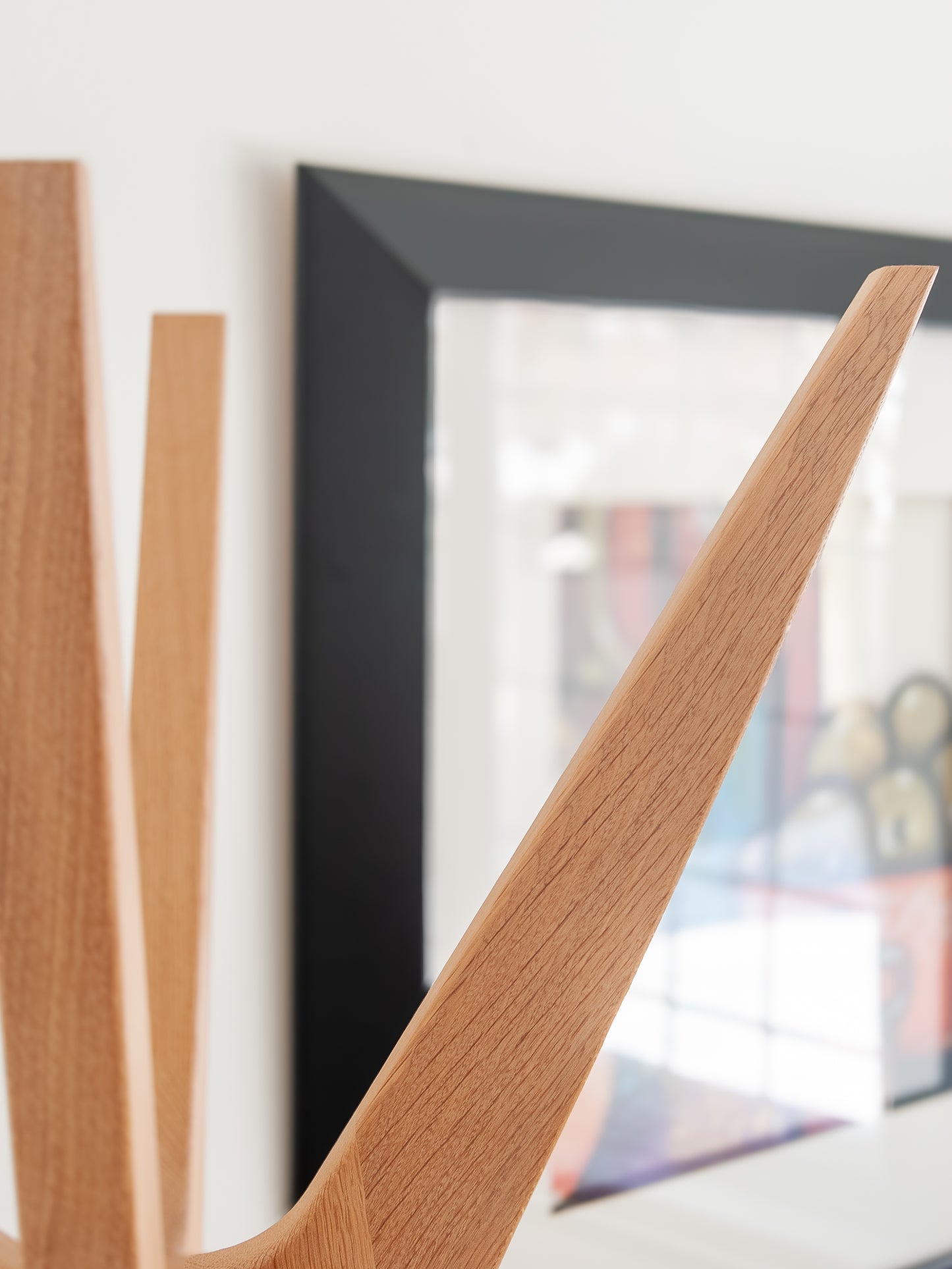 PHILIAS - Mid-century standing coat rack made of white oak